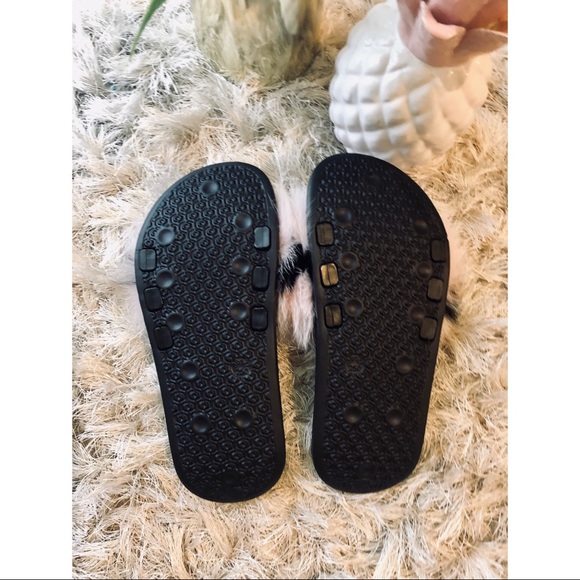 NEW ‘Princess’ Slides - Picture 6 of 6